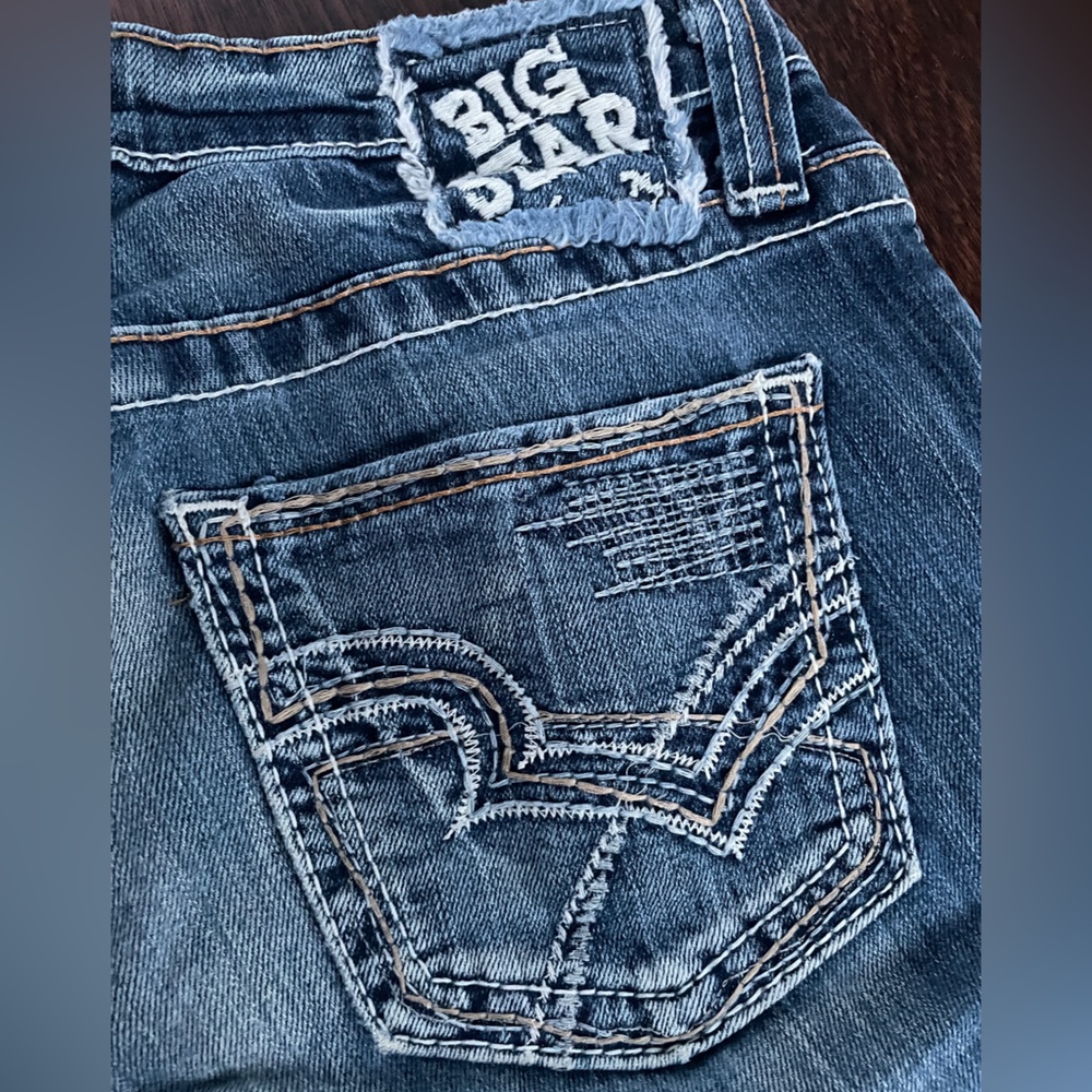 Big Star Low Rise Rikki Capris - Picture 2 of 5